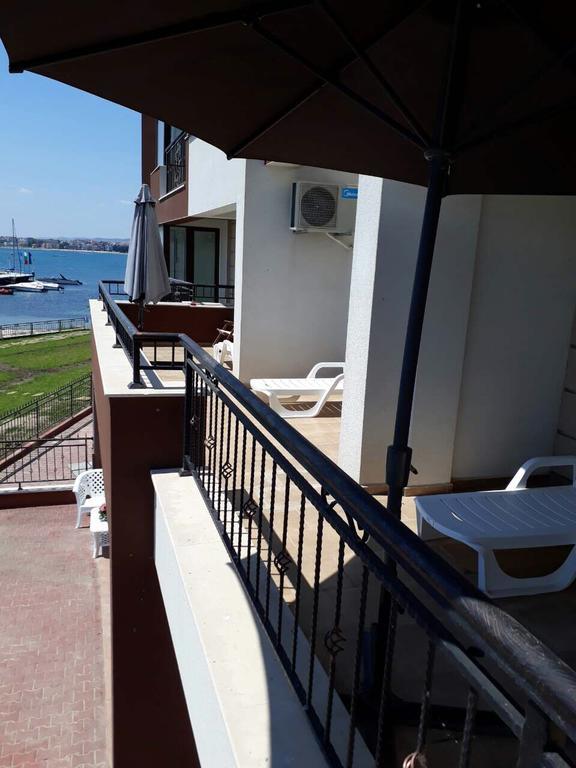 Akrotiriya Apartments Suite Nesebar Ruang foto